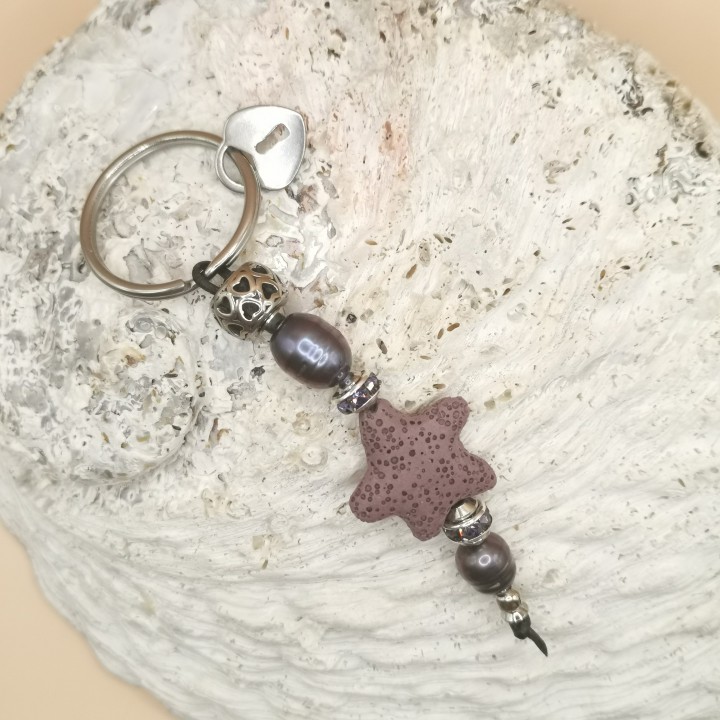Süßwasserperlen Schlüsselanhänger Baroque Perlen grau Perlen mit Lava Stern Länge 11 cm